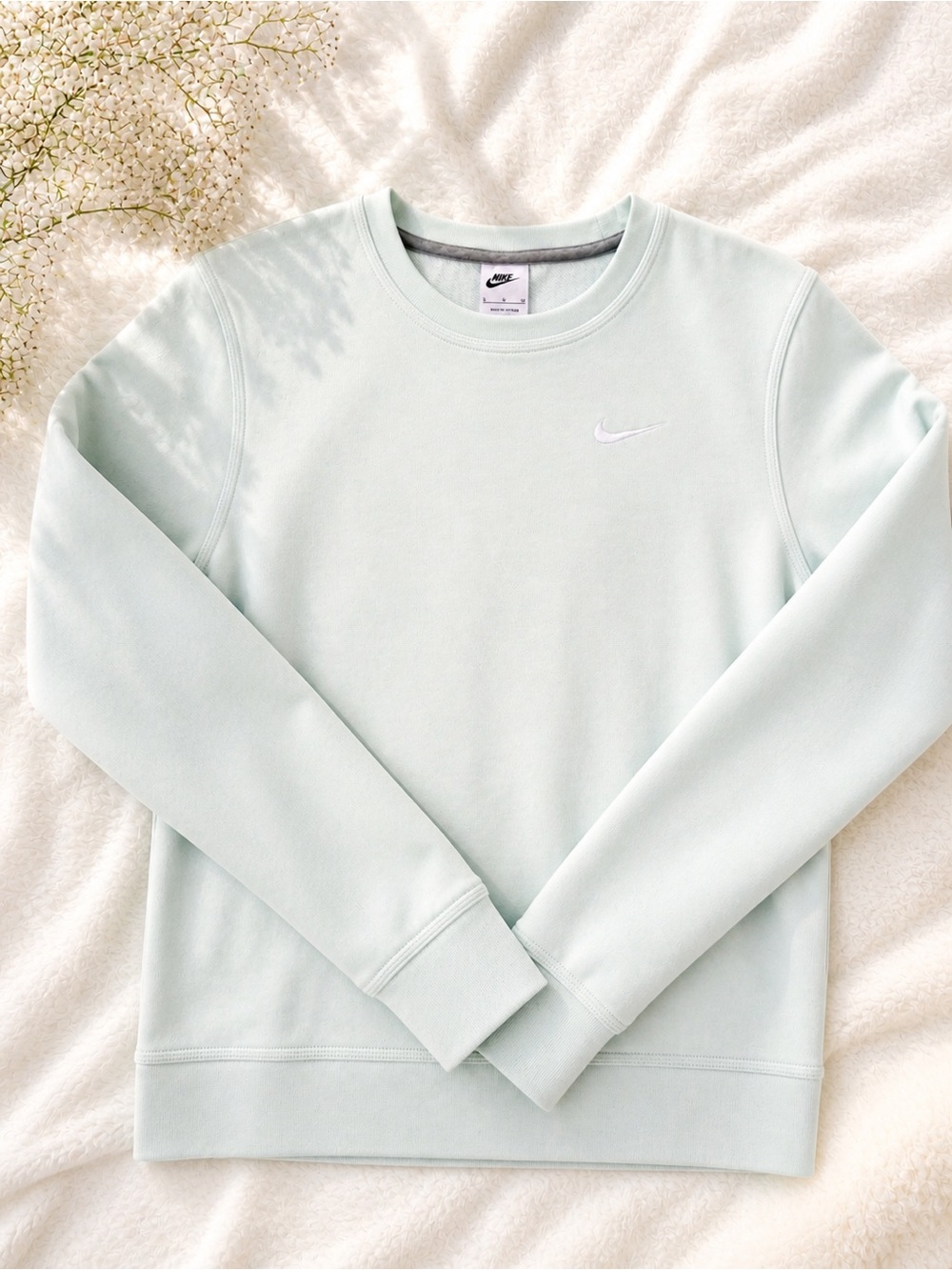 Nike Mint Green Crewneck Sweatshirt – Size S